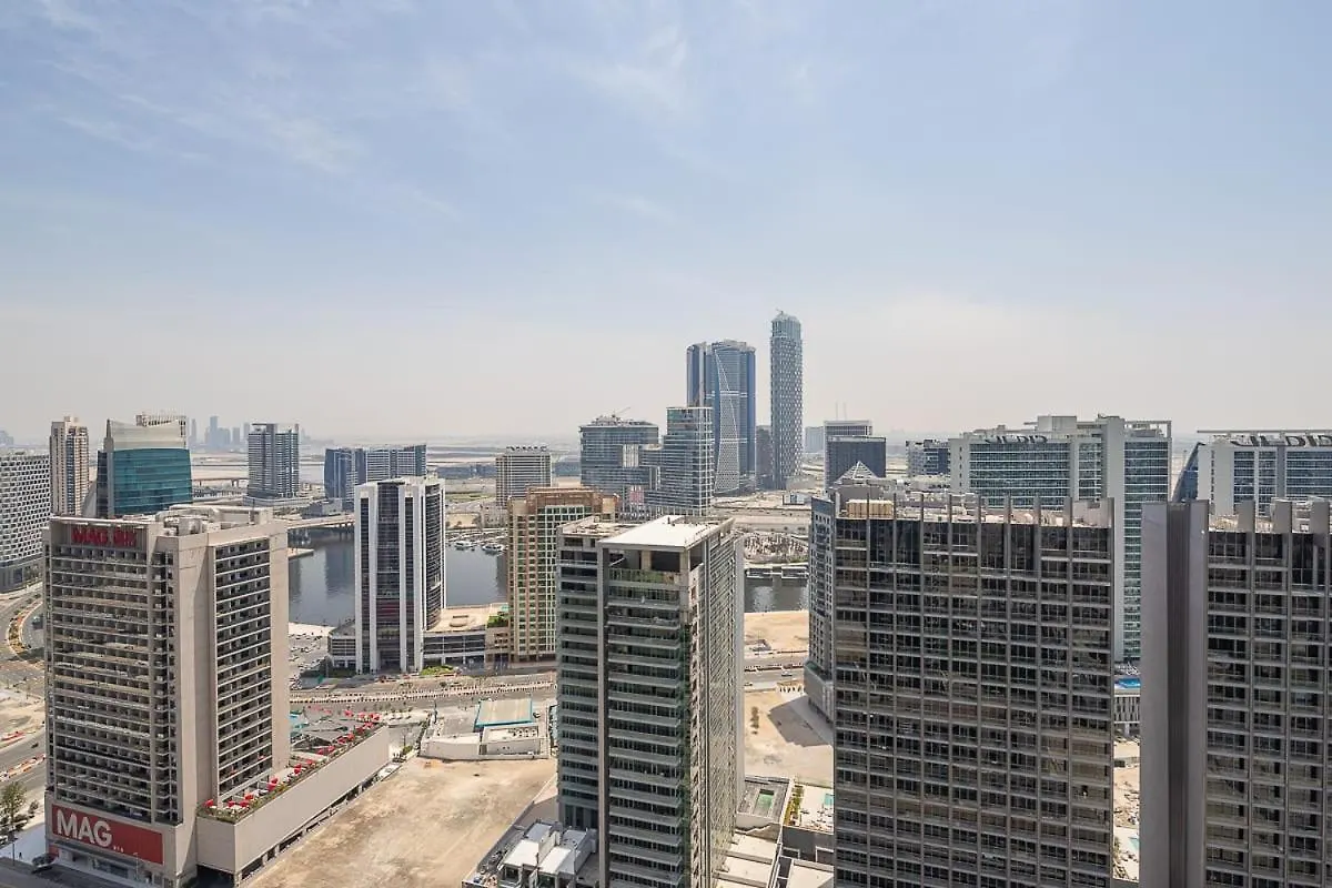 Frank Porter - Burj Views Tower A Dubai 0*,  United Arab Emirates